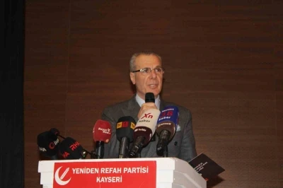 YRP Genel Başkan Yardımcısı Osmanağaoğlu: "&Ccedil;&uuml;r&uuml;mekte olan yaprağın d&uuml;şmesiyle &ccedil;ınara hi&ccedil;bir şey olmaz"
