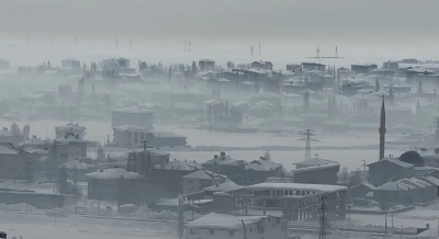 Y&uuml;ksekova-Ankara u&ccedil;ak seferi iptal edildi
