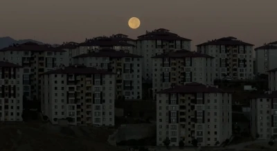 Yüksekova’da dolunay görsel şölen yaşattı
