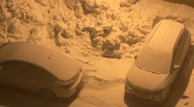 Y&uuml;ksekova&rsquo;da kar yağışı ve sis etkili oluyor
