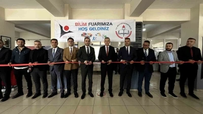 Y&uuml;ksekova&rsquo;da &ouml;ğrencilerin bilimsel &ccedil;alışmaları g&ouml;r&uuml;c&uuml;ye &ccedil;ıktı
