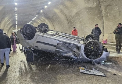 Y&uuml;ksekova&rsquo;da trafik kazası: 3 yaralı
