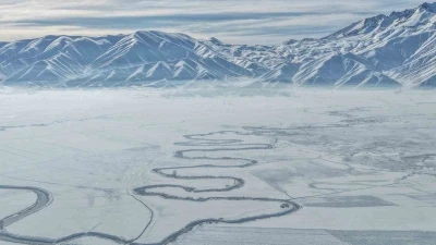 Y&uuml;ksekova&rsquo;nın kar altındaki menderesleri hayran bırakıyor
