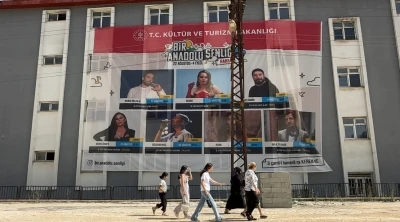 Yüksekova &quot;Bir Anadolu Şenliği&quot; etkinliklerine hazırlanıyor
