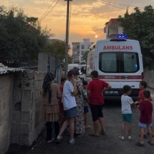 Yüksekten düşen kişi ağır yaralandı