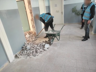 Y&uuml;k&uuml;ml&uuml;ler, İsmet İn&ouml;n&uuml; İlkokulu&rsquo;nu temizledi
