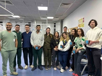 Yunusemre&rsquo;de n&ouml;bet&ccedil;i doktorlar unutulmadı
