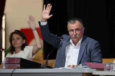 Yunusemre Meclisi&rsquo;nden hizmet odaklı kararlar
