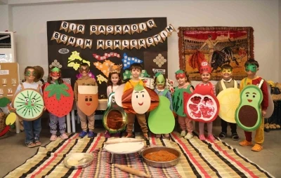 Y&uuml;reğir Belediyesi kreşlerinde Yerli Malı Haftası kutlandı
