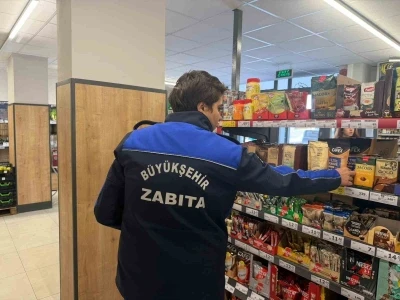 Zabıta ekipleri 9 bin 592 işyerinde denetim ger&ccedil;ekleştirdi

