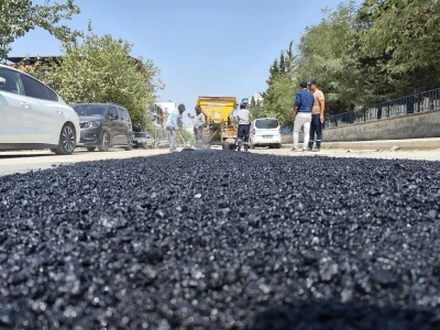 Zarar gören Kavi Caddesi onarılıyor
