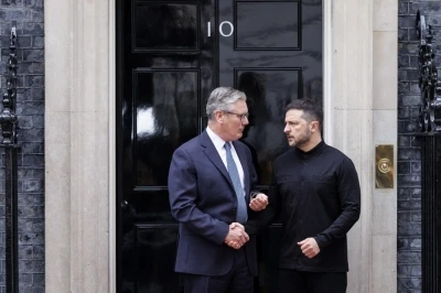 Zelenskiy: &quot;Starmer ile Rusya’nın diplomasi yollarını tercih etmesi halinde düşünebileceğimiz güvenlik maddelerini tartıştık&quot;
