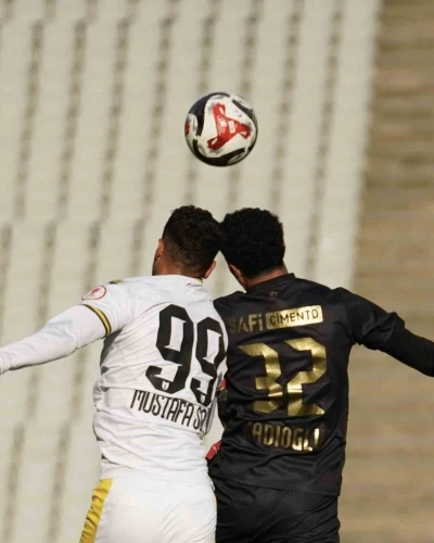 Ziraat T&uuml;rkiye Kupası: Fatih Karag&uuml;mr&uuml;k: 0 - İstanbulspor: 0
