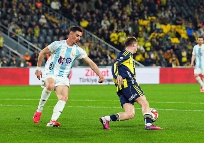 Ziraat T&uuml;rkiye Kupası: Fenerbah&ccedil;e: 0 - Erzurumspor FK: 1 (İlk yarı)

