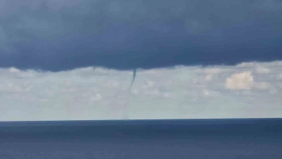 Zonguldak açıklarında art arda hortumlar görüldü
