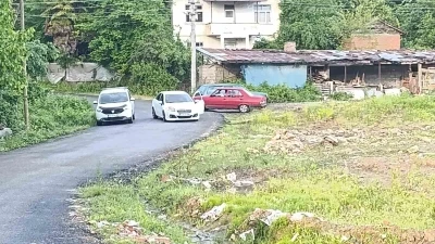 Zonguldak&rsquo;ta dere sularının y&uuml;kselmesi nedeniyle &uuml;&ccedil; k&ouml;ydeki k&ouml;pr&uuml;ler ulaşıma kapatıldı
