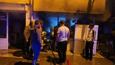 Zonguldak&rsquo;ta iş yeri &ccedil;ıkan yangında kullanılmaz hale geldi
