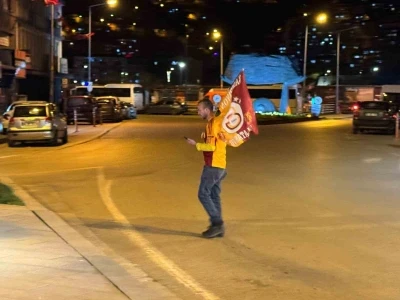 Zonguldak&rsquo;ta taraftarlar Galatasaray&rsquo;ın galibiyetini kutladı
