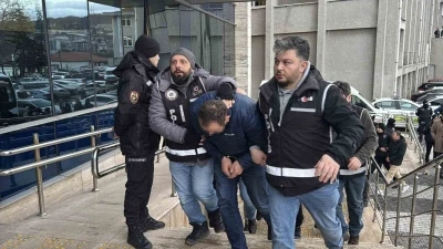 Zonguldak&rsquo;taki r&uuml;şvetle ara&ccedil; muayenesi operasyonunda 6 tutuklama

