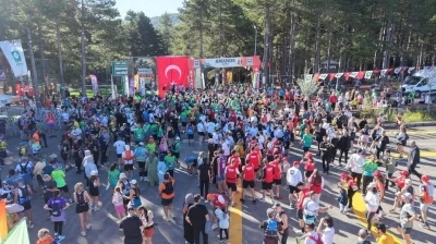 Zorkun Yaylası&rsquo;nda Ultra Maraton coşkusunda 1100 sporcu kıyasıya yarıştı
