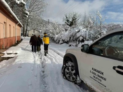 Zorlu kış şartlarında hastalar yalnız bırakılmadı
