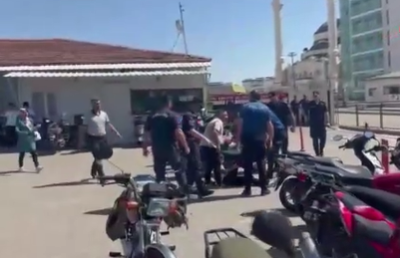 Gaziantep'te cezaevi &ouml;n&uuml;nde silahlı saldırı: 2 yaralı