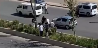 Gaziantep'te ref&uuml;je &ccedil;arpan motosikletin gen&ccedil; s&uuml;r&uuml;s&uuml; hayatını kaybetti
