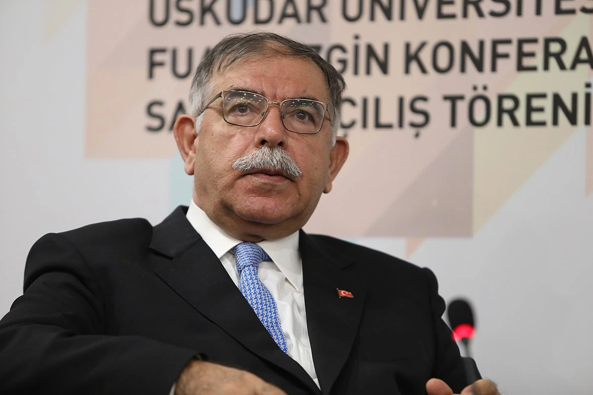 İslam Aleminin yüzakı, Türk Milletinin Medarı iftiharı Merhum Prof.Dr.Fuat Sezgin üstadımızın ardından”