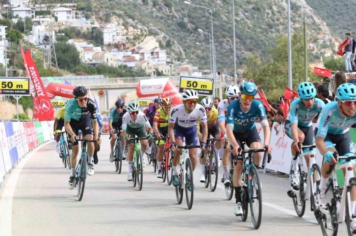 59. Cumhurbaşkanlığı Türkiye Bisiklet Turu’nun Kemer-Kaş etabını Max Kanter kazandı

