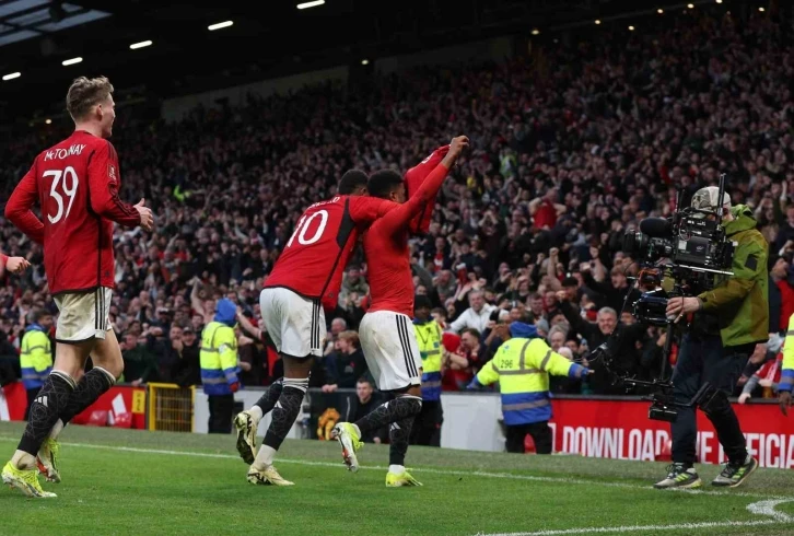 7 gollü FA Cup maçında Manchester United yarı finalde
