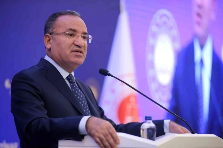 Adalet Bakanı Bozdağ: "İstinaf faaliyete geçmeseydi, Yargıtay’ın önündeki dosya sayısı 5 milyondu"
