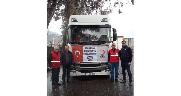 Adana'dan Ukrayna'ya ilk yardım tırı yola çıktı