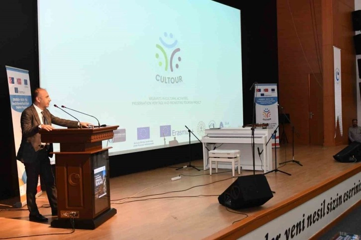 Adıyaman'da Kültürel Projeler Kapanış Programı Gerçekleştirildi