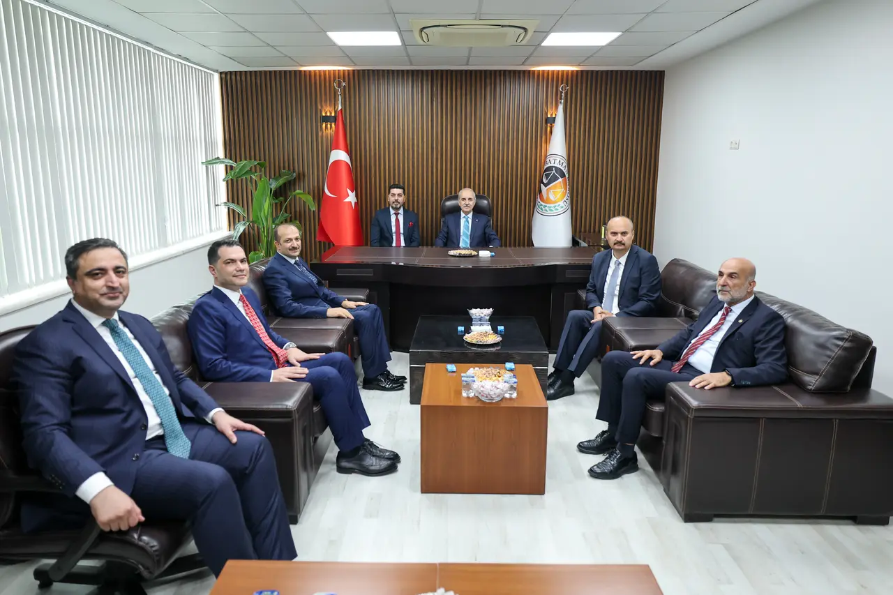 Kurtulmuş’tan Batman Barosuna temas: Çakan’dan çalışmaları hakkında bilgi aldı
