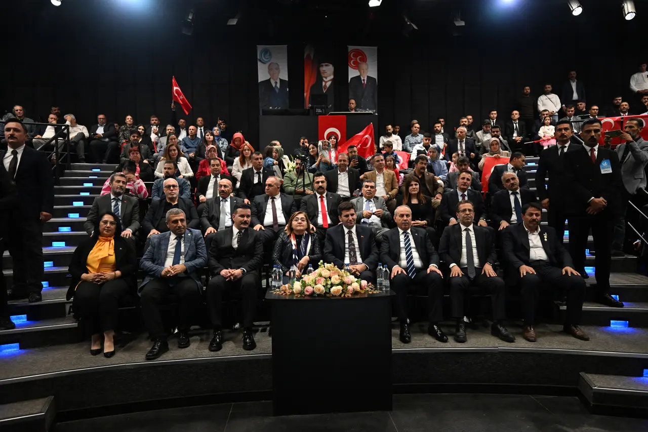Ahmet Yiğit Yıldırım, Gaziantep’te gençlik çalışmalarını anlattı