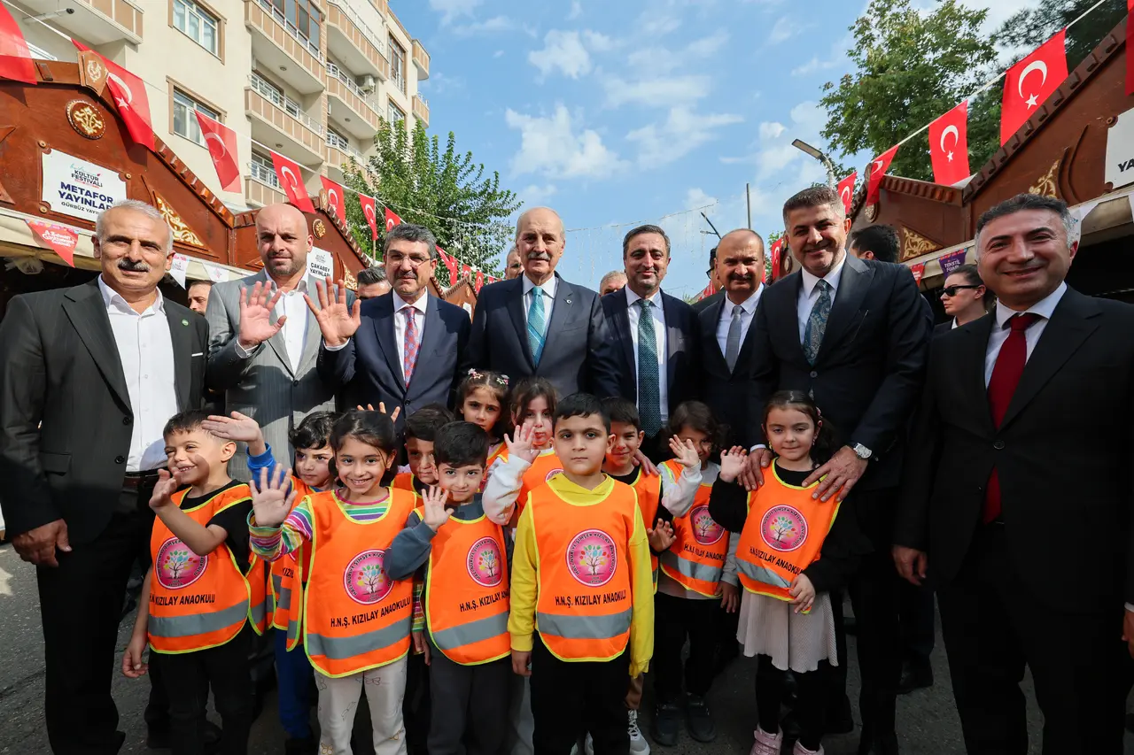 Kurtulmuş'un Batman temaslarında Valilik ve kitap fuarı durağı