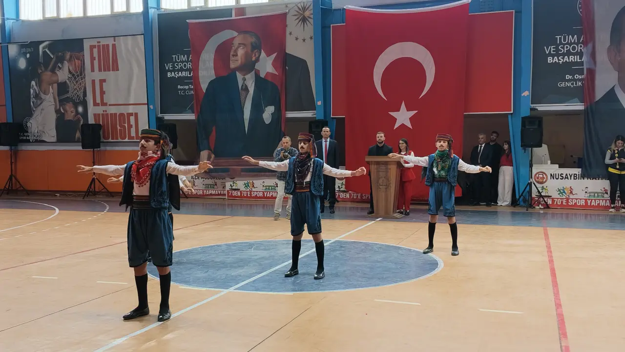 Nusaybin’de Cumhuriyet Bayramı’nın 103. yılı için tören düzenlendi