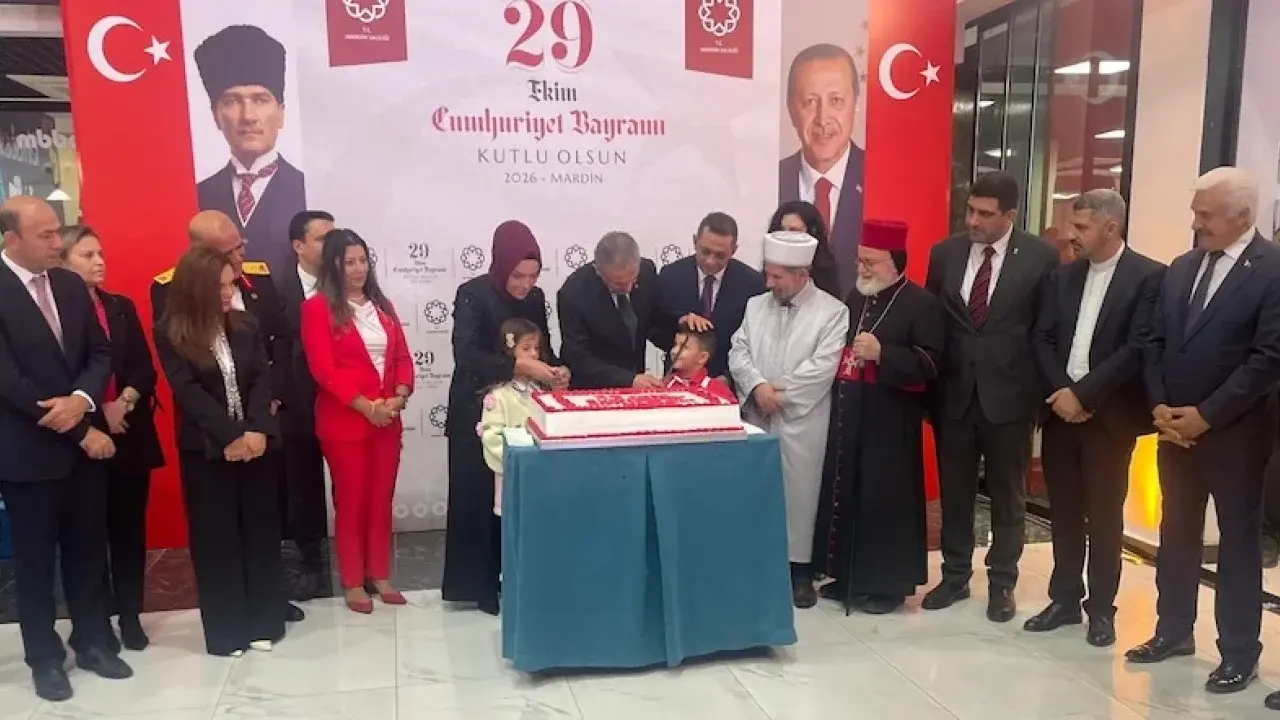 Mardin’de Cumhuriyet Bayramı’nın 103. yılı tören ve resepsiyonla anıldı