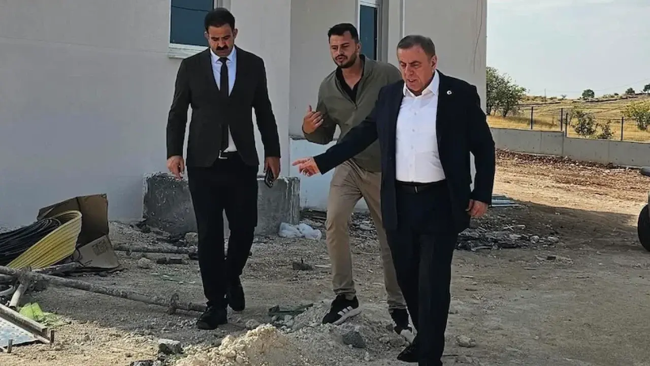 Midyat’ta SGK Hizmet Binası Çalışmaları Yerinde Değerlendirildi