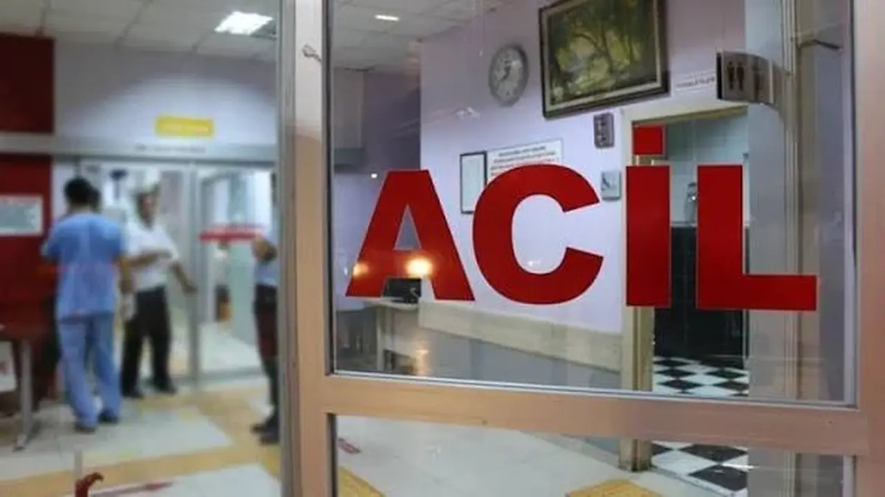 Nurdağı yolunda kontrolden çıkan otomobil devrildi: 5 yaralı