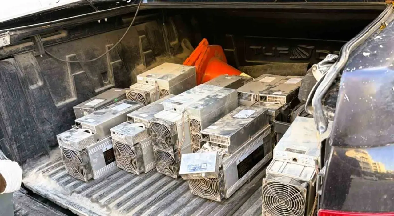 Nusaybin’de kaçak elektrikle kripto para üretimi