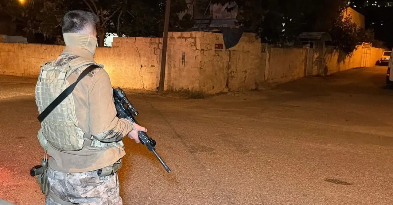 Çatışmanın olduğu mahallede güvenlik önlemleri sürüyor