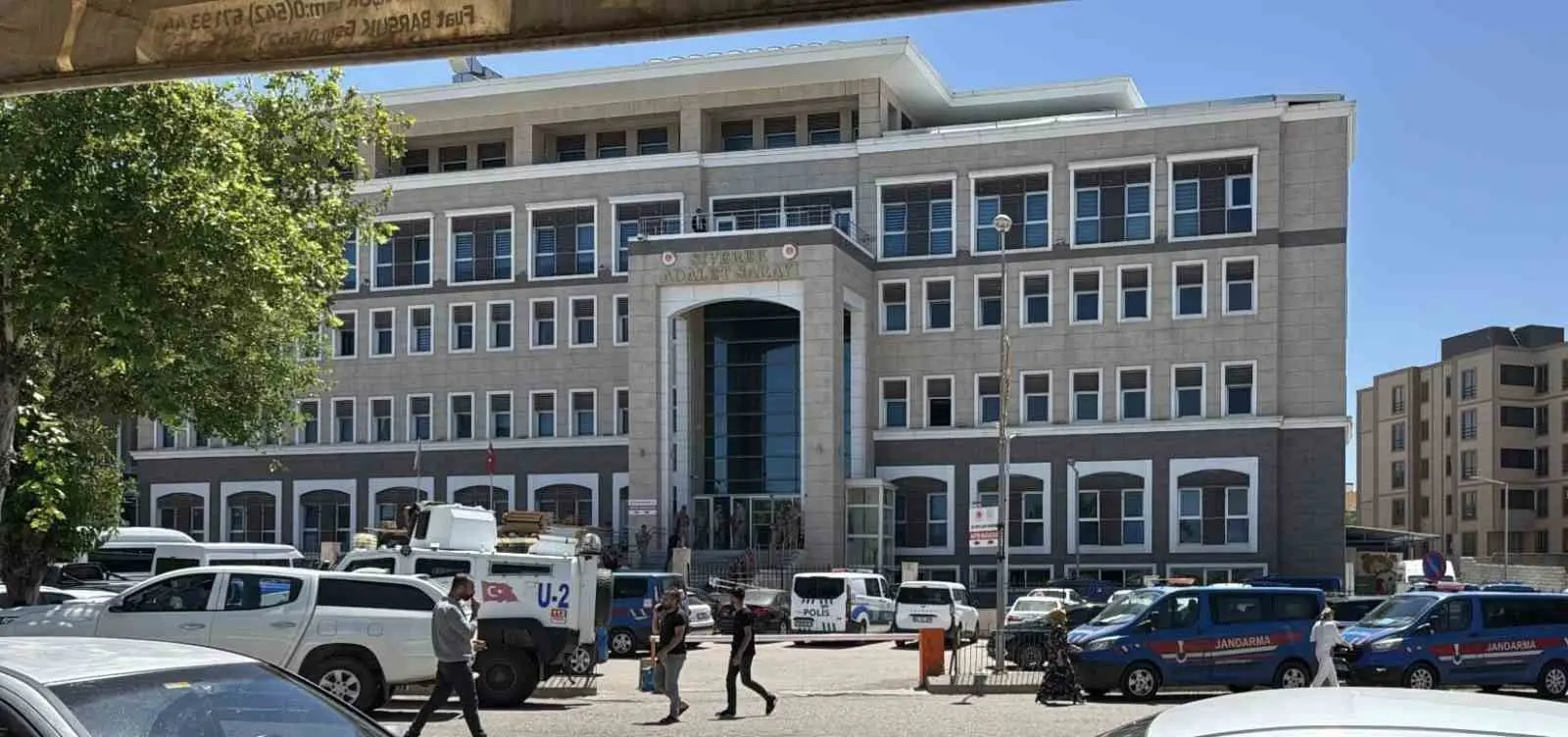 Siverek’te 8 yaşındaki çocuğa yönelik işkence iddiasıyla 3 şüpheli cezaevine gönderildi