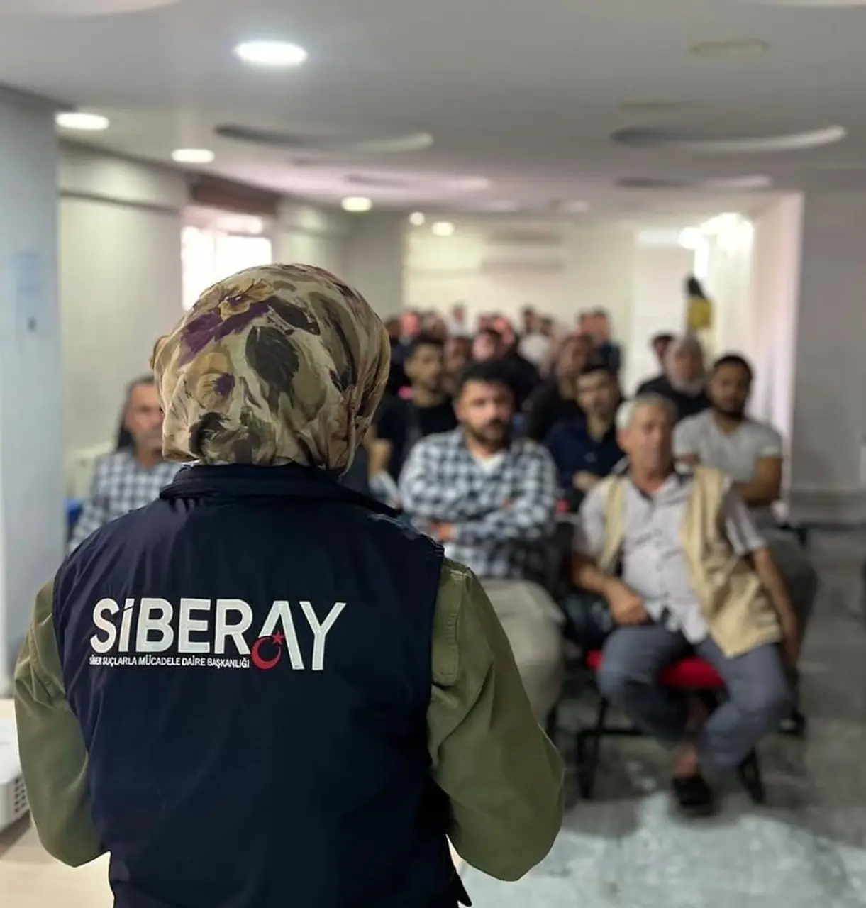 Kilis’te yabancı uyruklu katılımcılara yönelik siber güvenlik bilgilendirme etkinliğinden görsel