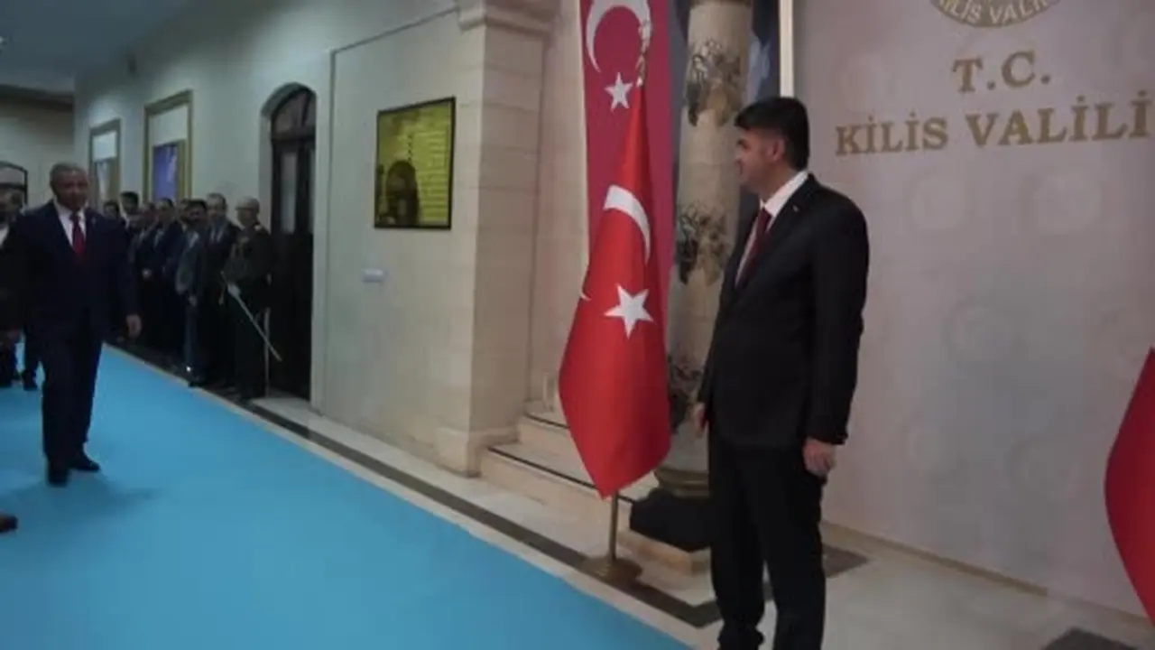 Kilis Valiliğinde düzenlenen Cumhuriyet Bayramı tebrikat töreninden görüntü