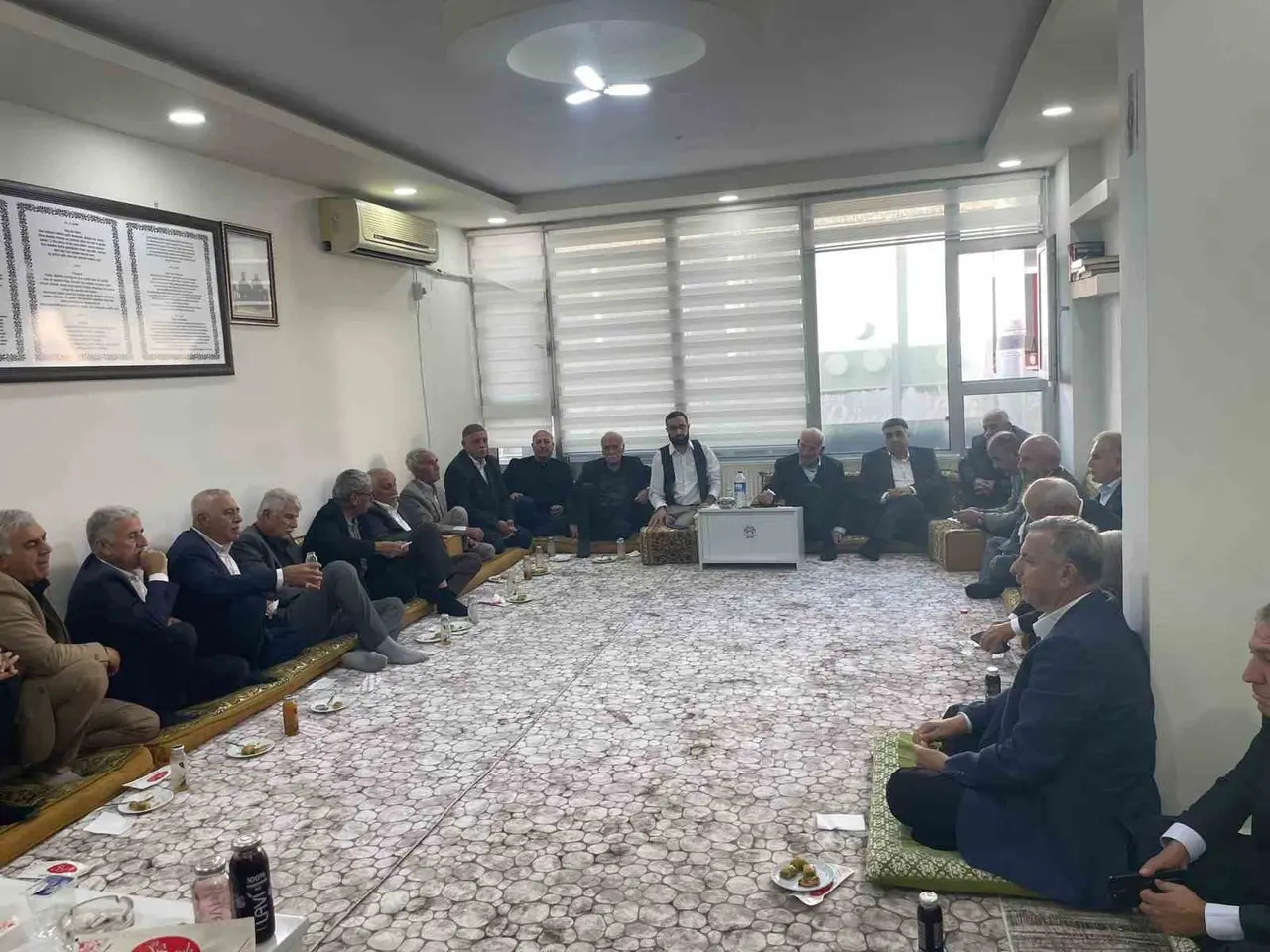 Kozluk’ta Yetmen ve Türkan ailelerinin 70 yıllık kırgınlığı sona erdi