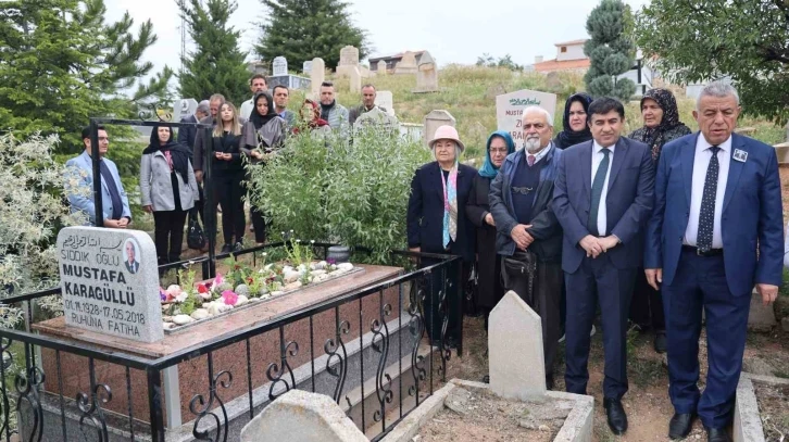 ’Ahi Baba’ mahlaslı Mustafa Karaagüllü, ölüm yıl dönümünde anıldı
