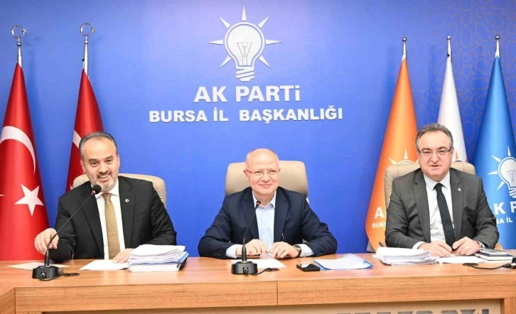 Ak Parti Bursa Teşkilatı tek yürek...Başkan Gürkan: "Kimse bu birlikteliğe fitne sokmaya kalkmasın"
