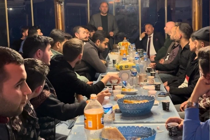 AK Parti Çıldır’da iftar sofrasında buluştu
