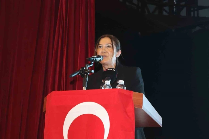 AK Parti Güzelbahçe adayı Bucaklıoğlu: "Mevcut belediye hizmetlerinden memnun olmadığımızdan dolayı bu yola çıktım”
